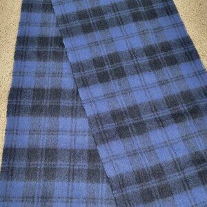 NWT Gap Oversized Fringe Scarf Mens Womens Blue Black Plaid Rectangle Winter
